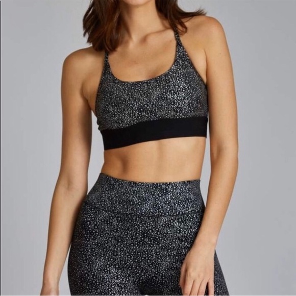 Noli Yoga Ultra Reflective Set - Picture 3 of 7